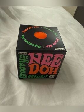 NEEDOH NWT ORANGE GROOVY GLOB
